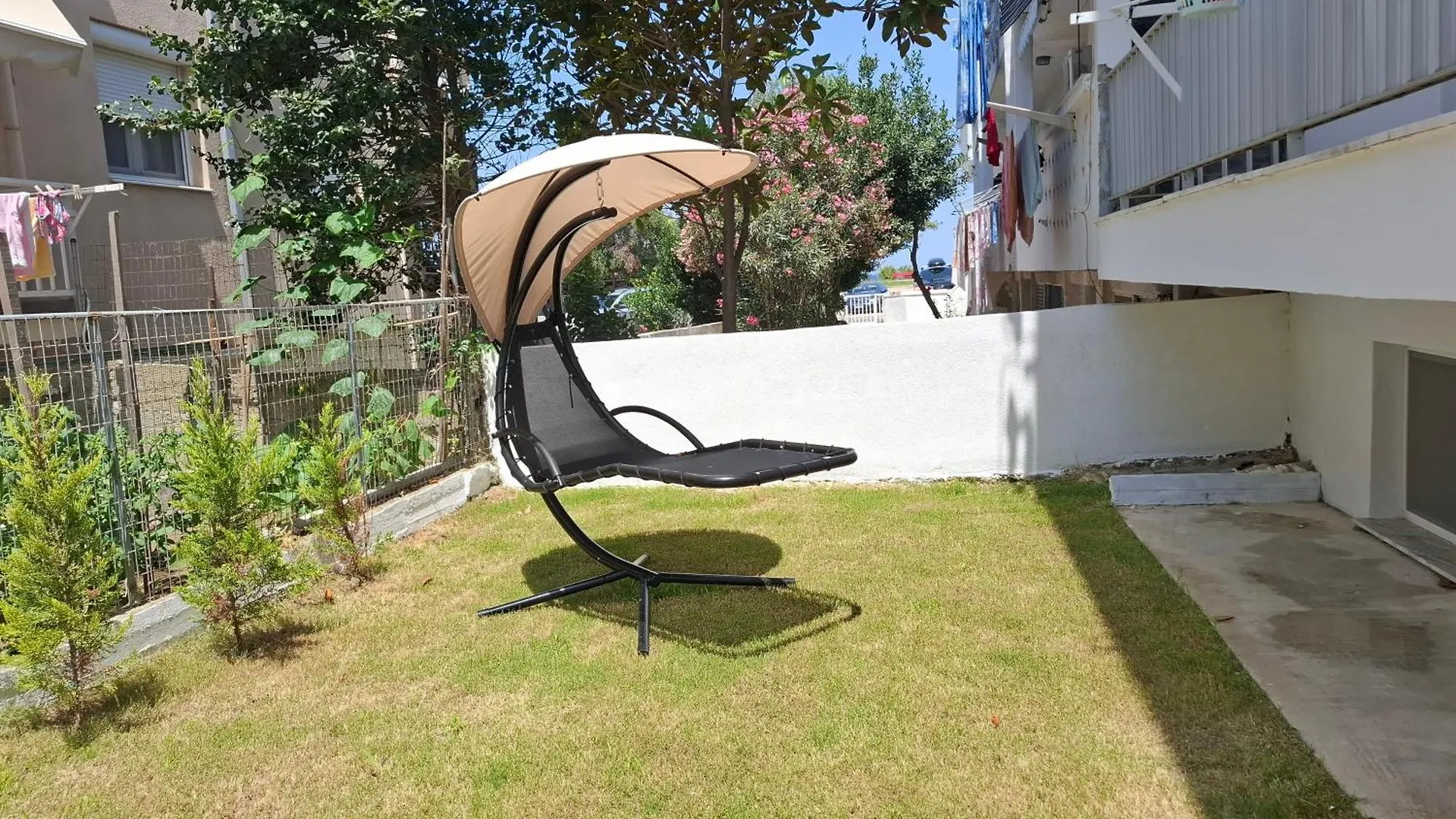 Alana Apartment Ierissos